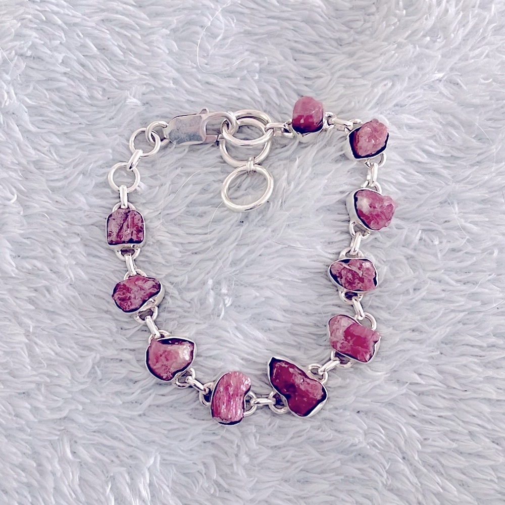 Bracelet. Pink tourmaline set in sterling silver.
